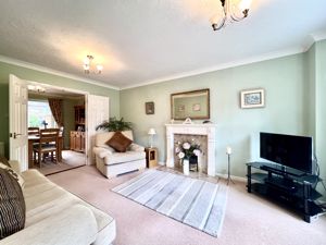 Living Room- click for photo gallery